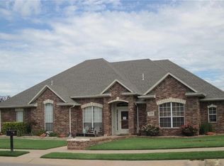 209 Stonebrook Way, Edmond, OK 73003