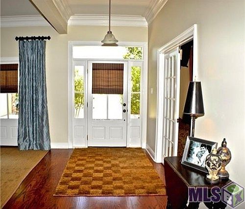2nd image of 6164 Tezcuco Ct