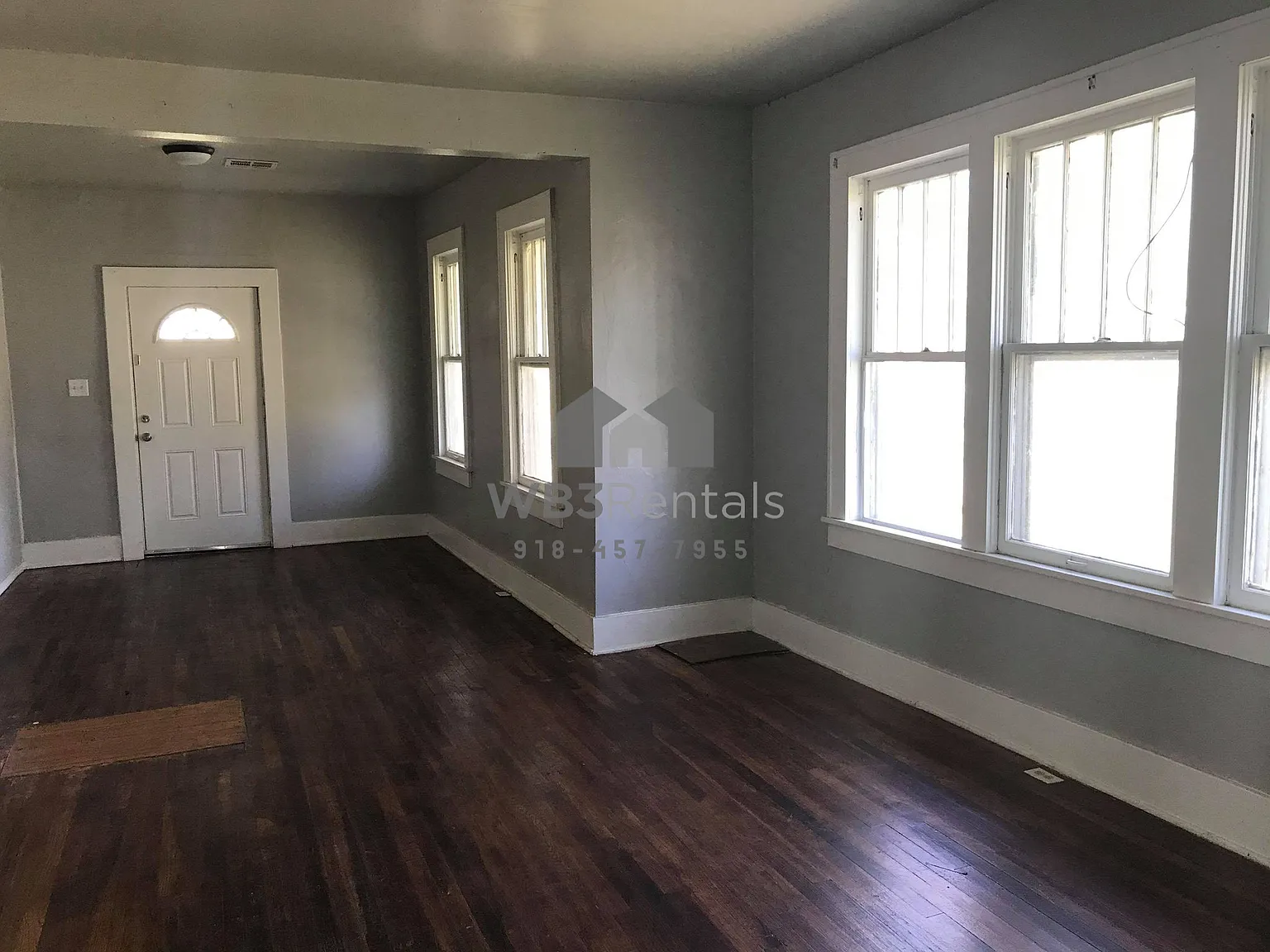 3 bed, 1130 sqft, $900 — Photo 3