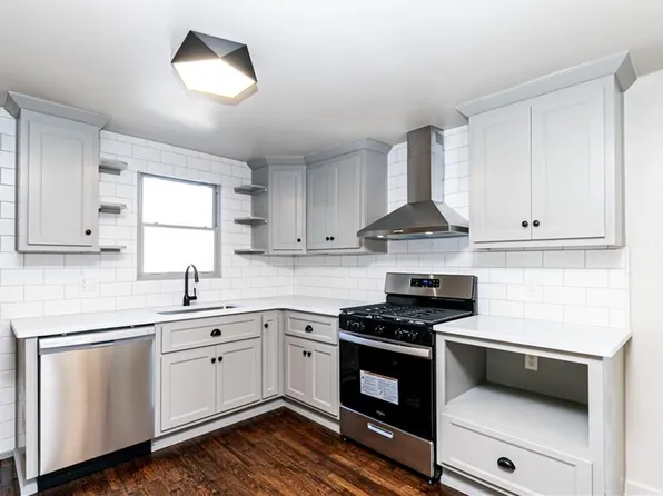 5031 NE Marvin Rd, Kansas City, MO 64118