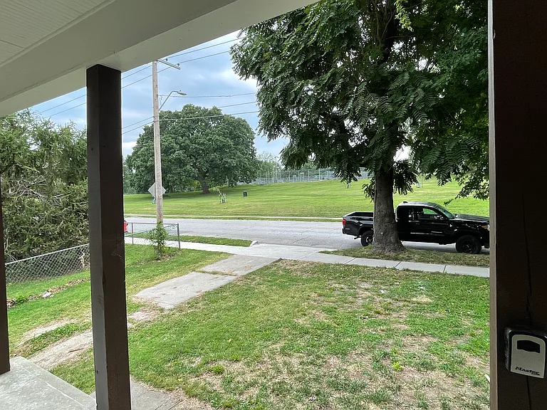119 Hardesty Ave — Photo 24