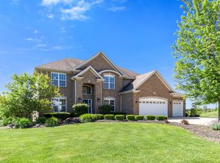 4576 Waa Kee Sha Dr, Oswego, IL 60543