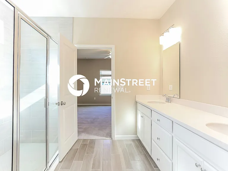 Main Bathroom