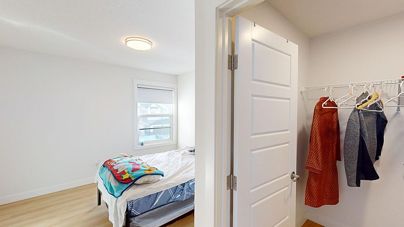 Calgary House for rent - 4 Bedrooms — photo 18