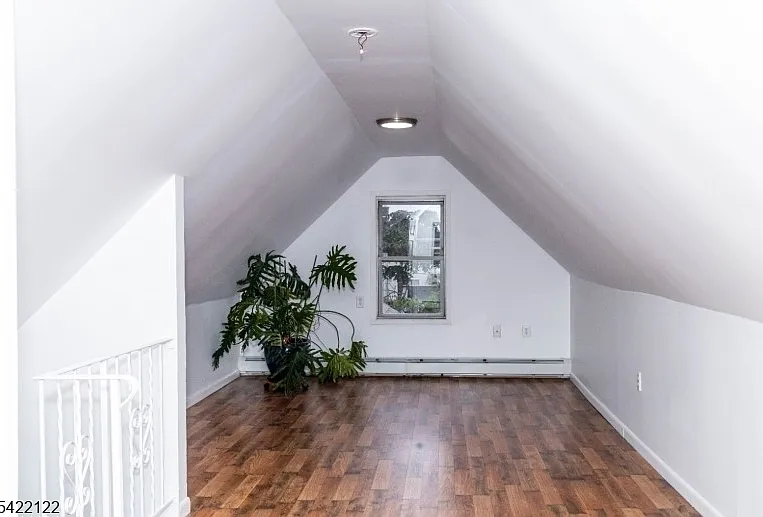 11 Lentz Ave — Photo 9