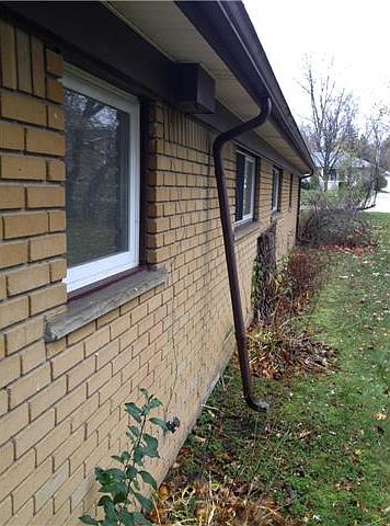 2nd image of 34124 Moore Dr