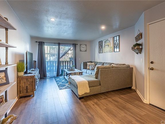 5th image of 12446 Bay Hill Ct