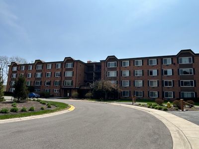 1216 S New Wilke Rd APT 106, Arlington Heights, IL, 60005