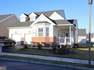 2681 Honeysuckle Ln, Philadelphia, PA 19116