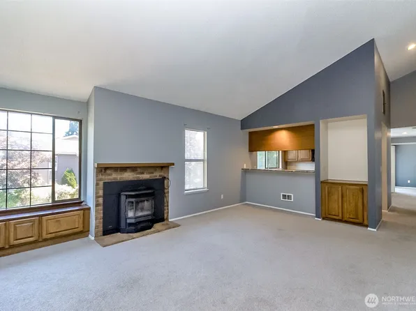 8408 18th Avenue W #2-201, Everett, WA 98204