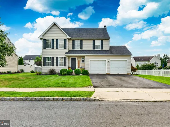 1340 Wildflower Way, Quakertown, PA 18951