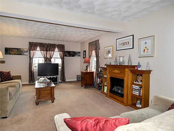 4th image of 115 Arland Dr