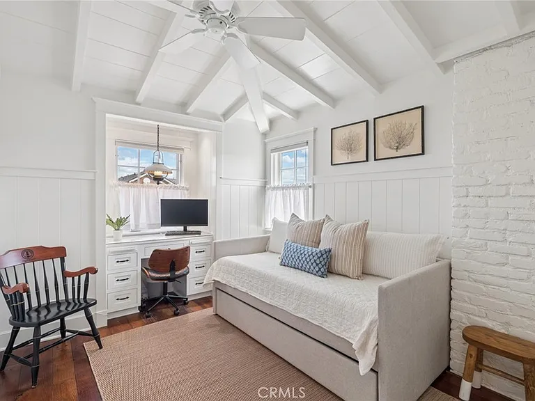 2035 Miramar Dr — Photo 20
