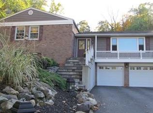 12 Warren Ter, Sparta, NJ 07871