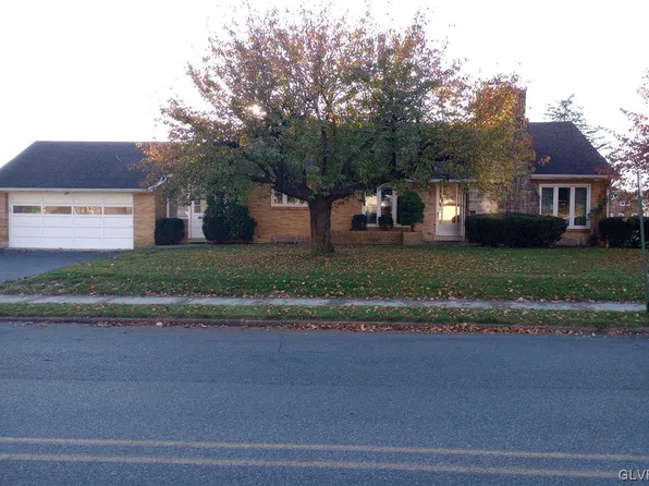 1830 Laubach Ave, Northampton, PA 18067