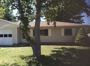 4653 Hattrick Rd, Ravenna, OH 44266