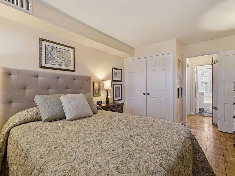 2736 Ordway St NW #5 — Photo 11