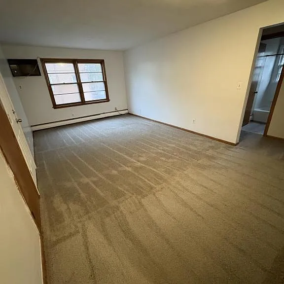3053 Hadley Ave #3 — Photo 2