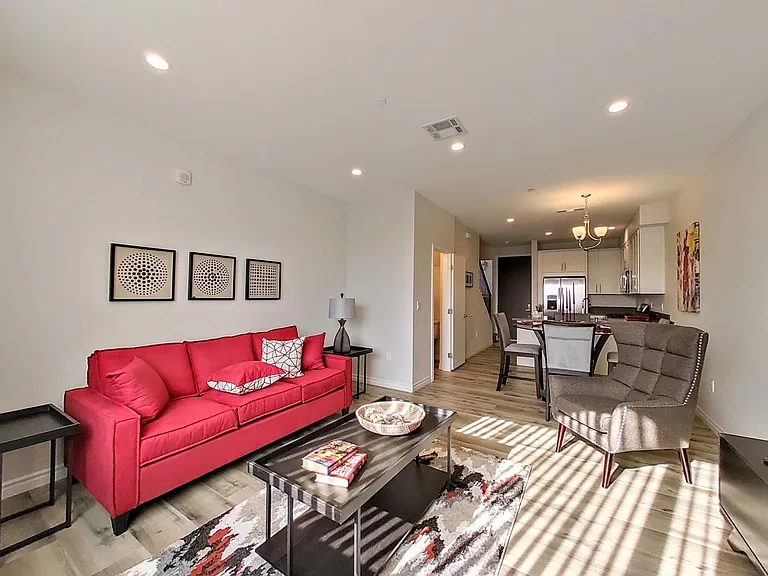 The Views Apartment Homes — Photo 11