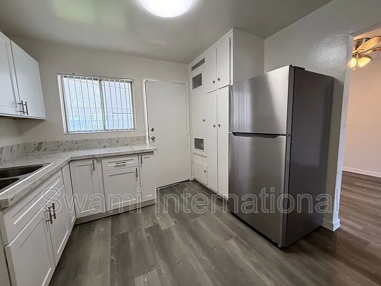 13612-24 1/2 Doty Ave — Photo 12