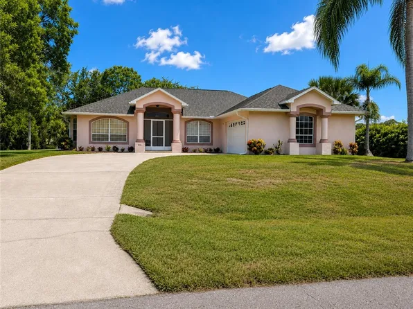 955 Riviera Ave, Sebastian, FL 32958