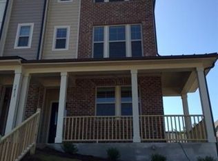 1417 Town Home Dr, Apex, NC 27502