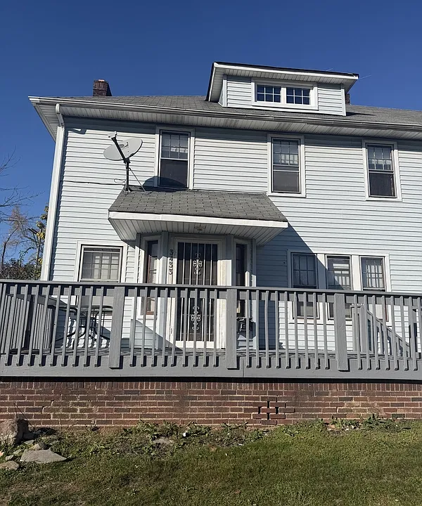 3433 Silsby Rd
