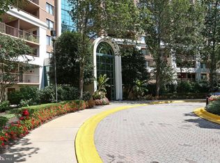 10101 Grosvenor Pl APT 1714, Rockville, MD 20852