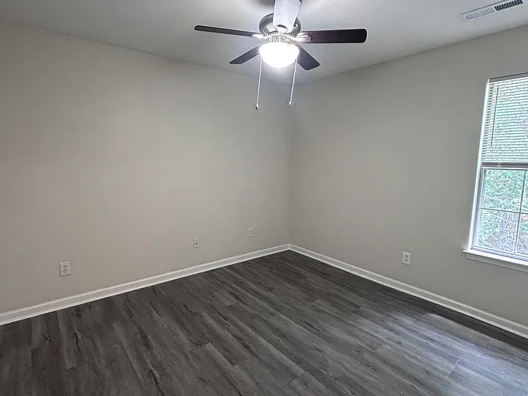 9894 Bettis Estates Ln — Photo 14