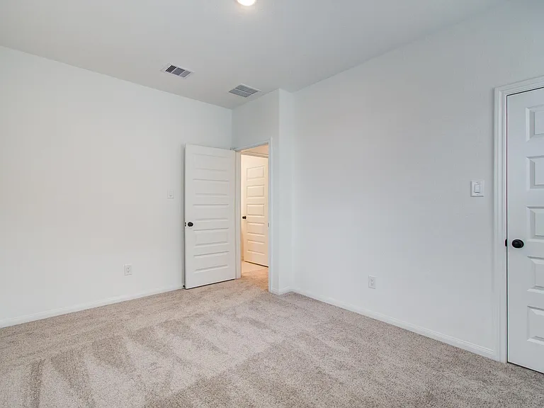 7231 Yarrow Blossom Ct — Photo 43