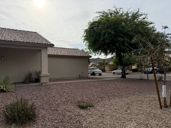 2606 E Gary Way, Phoenix, AZ 85042