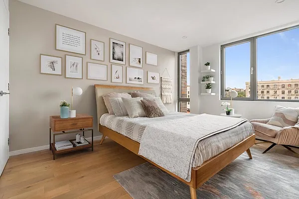 Sold by Bohemia Realty Group | media 6