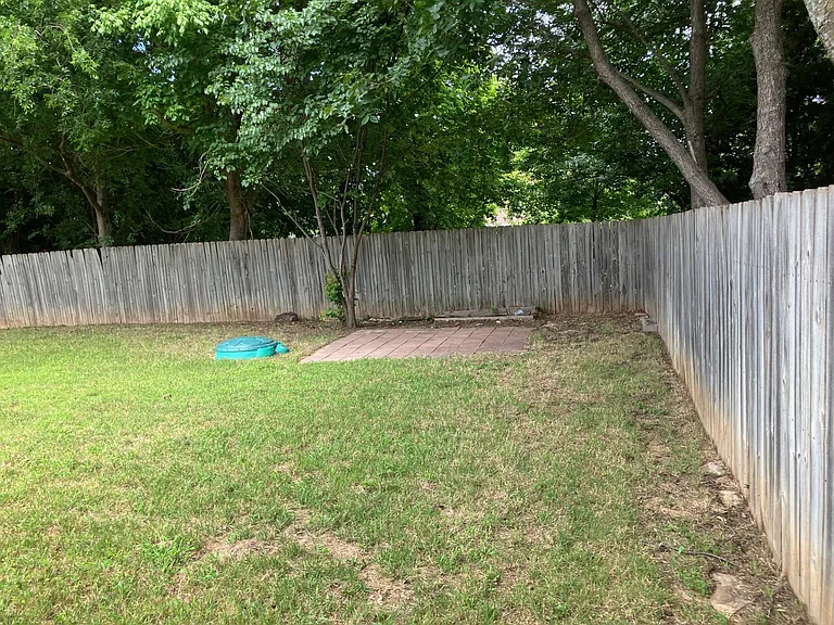 208 S Sendero Dr — Photo 8