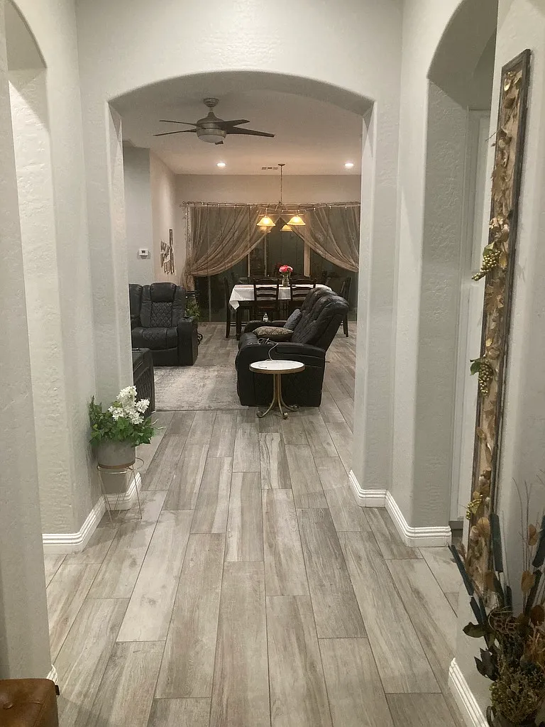 15070 W Windward Ave — Photo 1