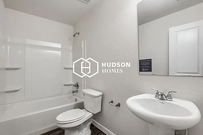 1001 S Terrace St — Photo 11