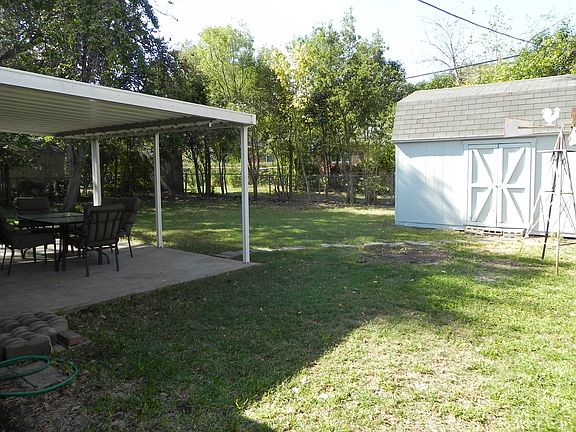 Large Backyard, Covered Patio and Workshop