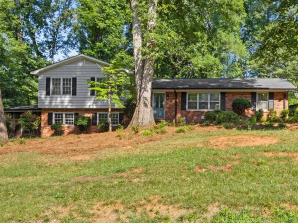 295 Fairlane Dr, Spartanburg, SC 29307