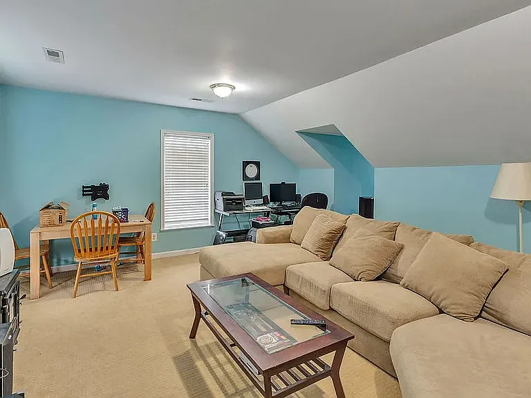 3383 Turnberry Cir — Photo 22
