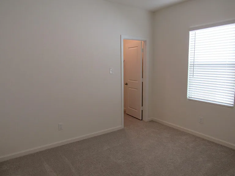 9538 Travertine Ct — Photo 15