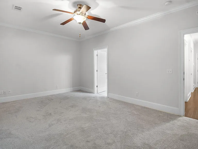 108 Danbury Ct #108 — Photo 16