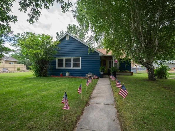 609 7th St S, Basin, WY 82410