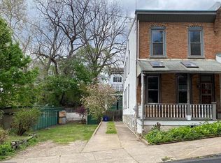 284 Fountain St, Philadelphia, PA
