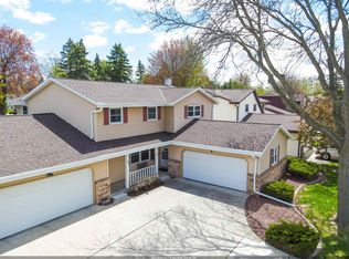 510 Silver Spring Dr, Green Bay, WI 54303