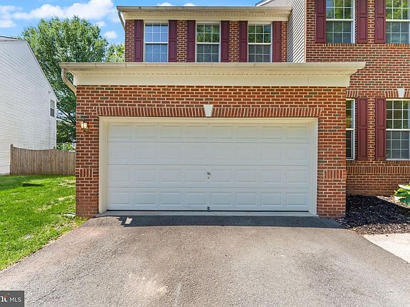 5th image of 103 Bournville Ct SE