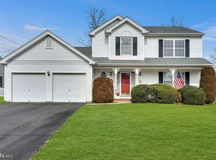 1008 Beach Ln, Manahawkin, NJ