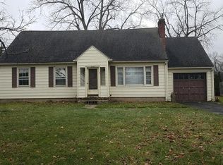 4132 Colonial Blvd, Batavia, NY 14020