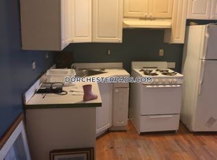 318 Warren St #3, Boston, MA 02119