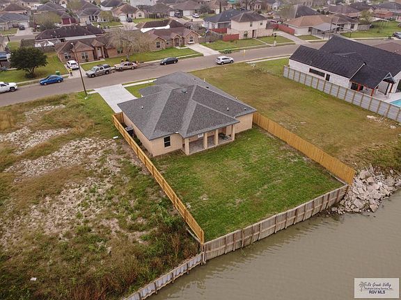 3rd image of 3080 Resaca Vista Dr #43