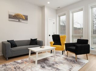 3715 S Giles Ave #ID1228639P, Chicago, IL 60653