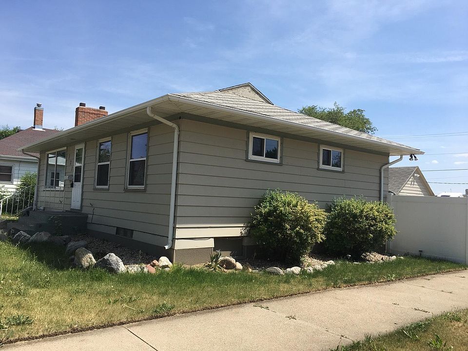 2nd image of 321 W Broadway